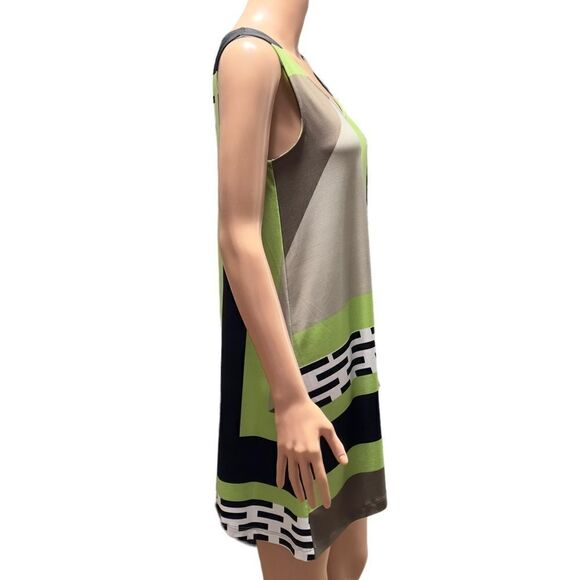 RENUAR Asymmetrical Sleeveless Top SMALL - Picture 2 of 12
